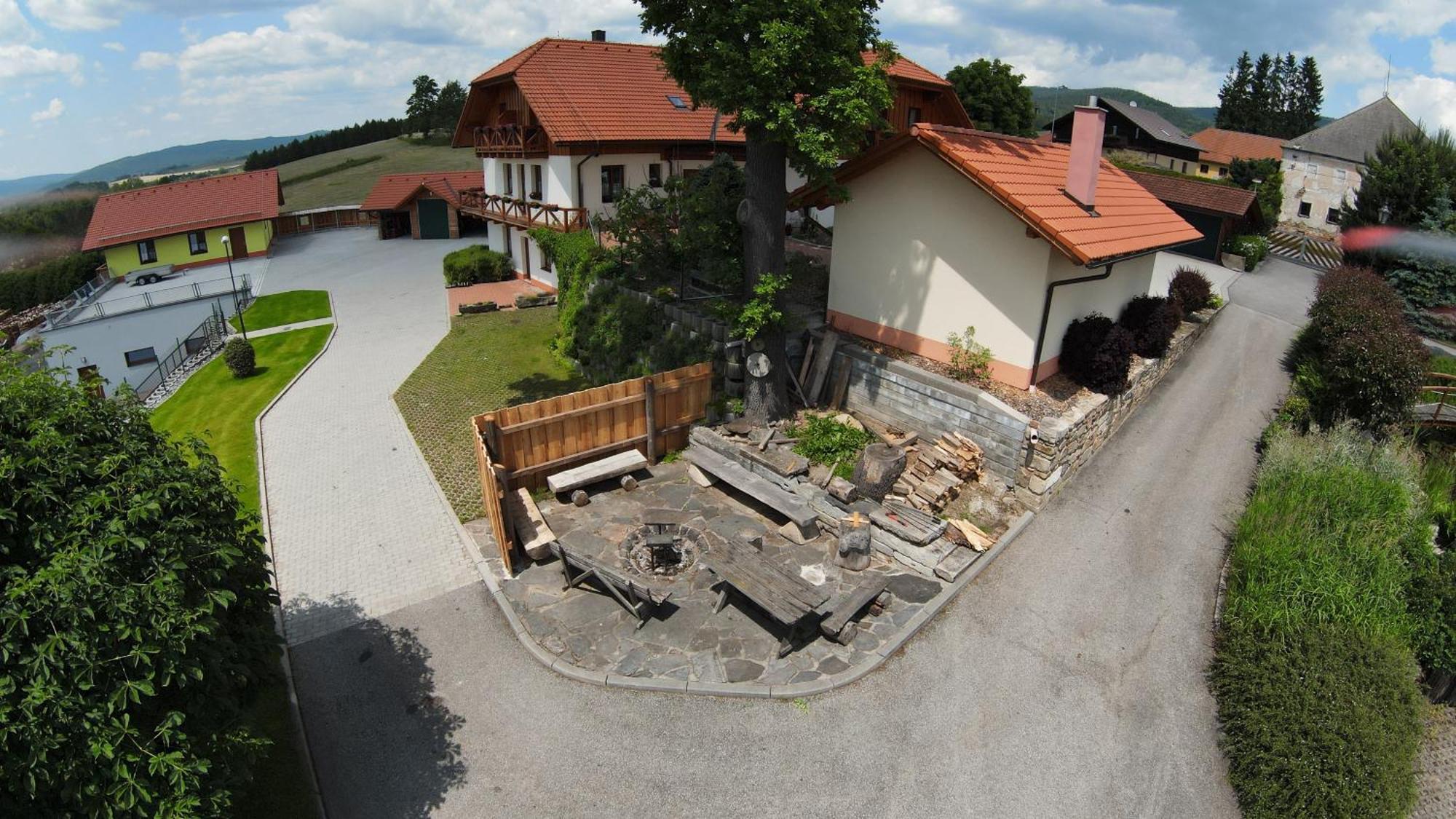 Apartmany U Srdce Vltavy Horní Planá Buitenkant foto